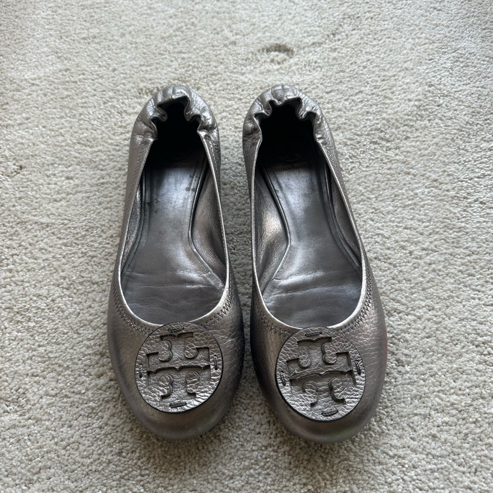 Tory Burch Reva-Metallic Tumbled Leather Ballet Women's Flats Size: 11
